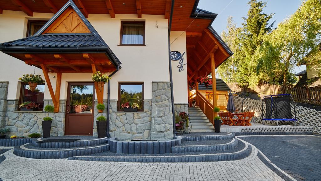 Aga Apartment Suche Exterior photo